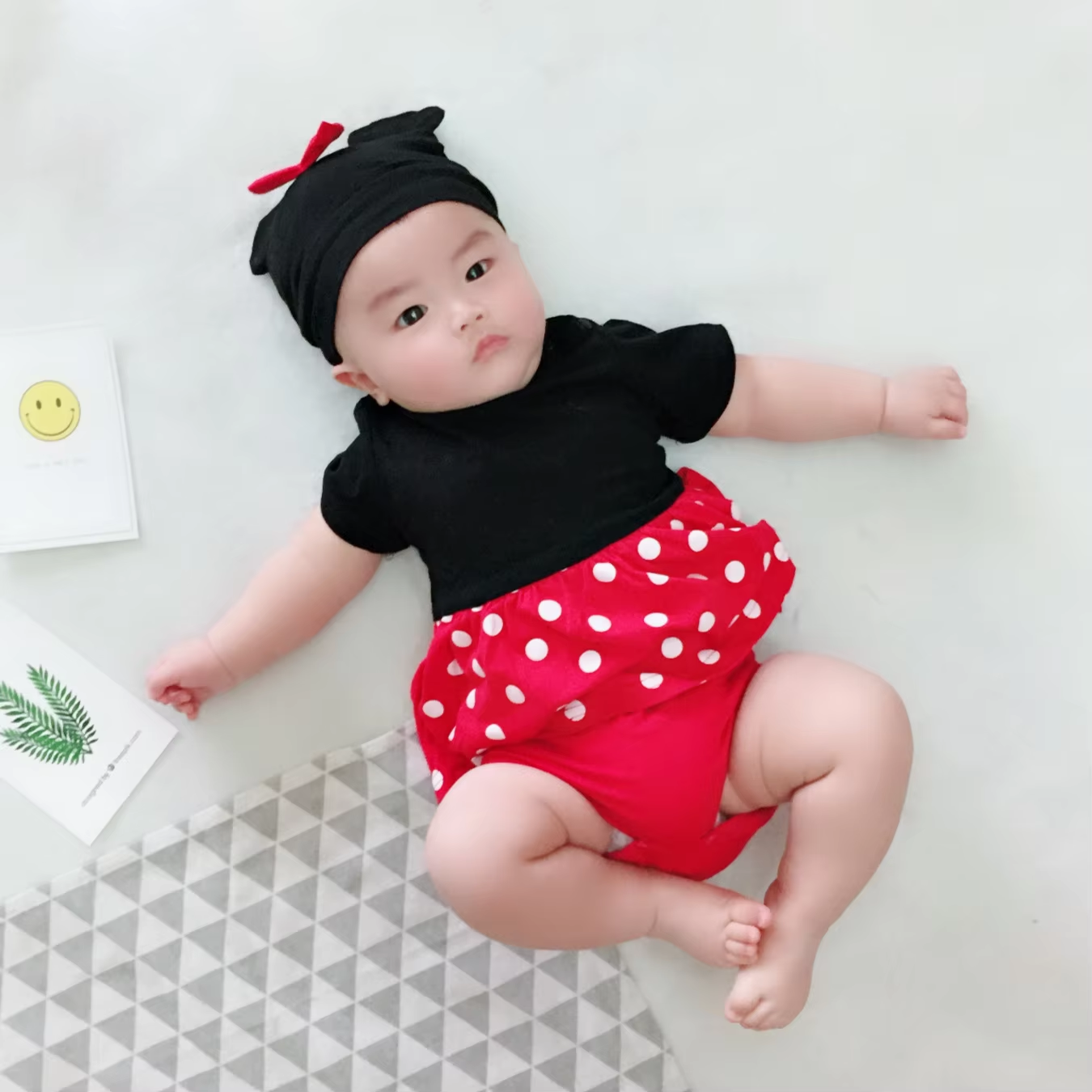 New Summer Baby Jumpsuit Sets Cartoon Mickey/ Minnie Round Neck Short Sleeve Bodysuit+Cute Hat+Socks Boy and Girl Clothes D03149