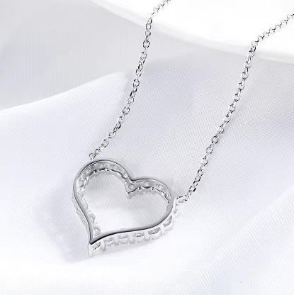 Smyoue 2CT Pass Tested Moissanite Heart Necklace for Women S925 Silver Plated Platinum Simulated Diamonds Pendant Birthday Gift