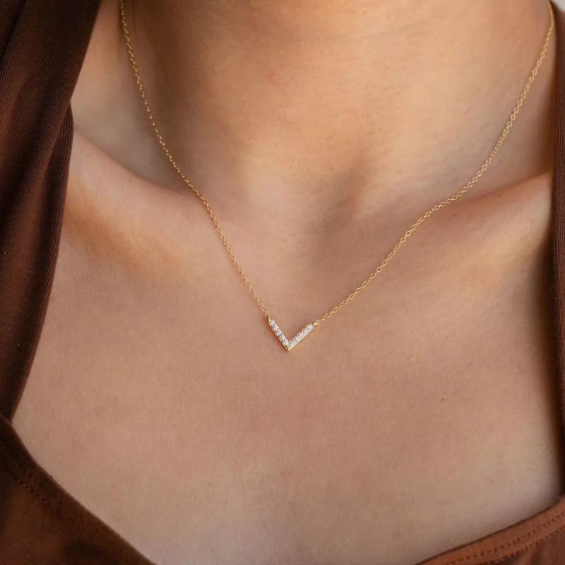 New Simple V NecklaceWomen Fashion Jewelry Initial Necklaces Stainless Steel Neckalce Friendship Gifts